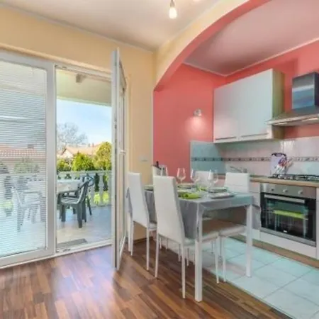 Apartment Fuer 2 Personen Ca 55 M In Novigrad, Adriakueste Kroatien Westkueste Von Istrien Filipac