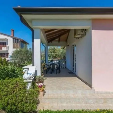 Fuer 2 Personen Ca 55 M In Novigrad, Adriakueste Kroatien Westkueste Von Istrien Apartment *